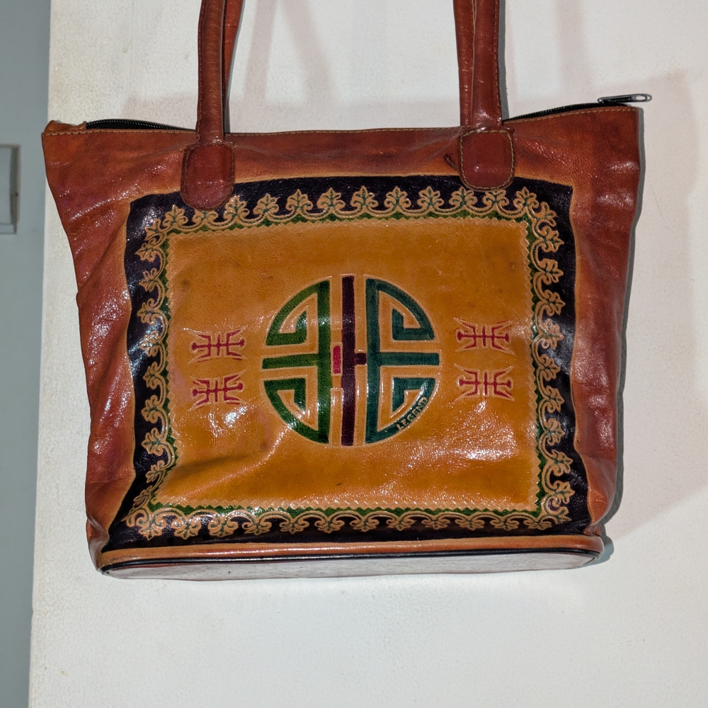 Elegant Brown Leather Tote Bag